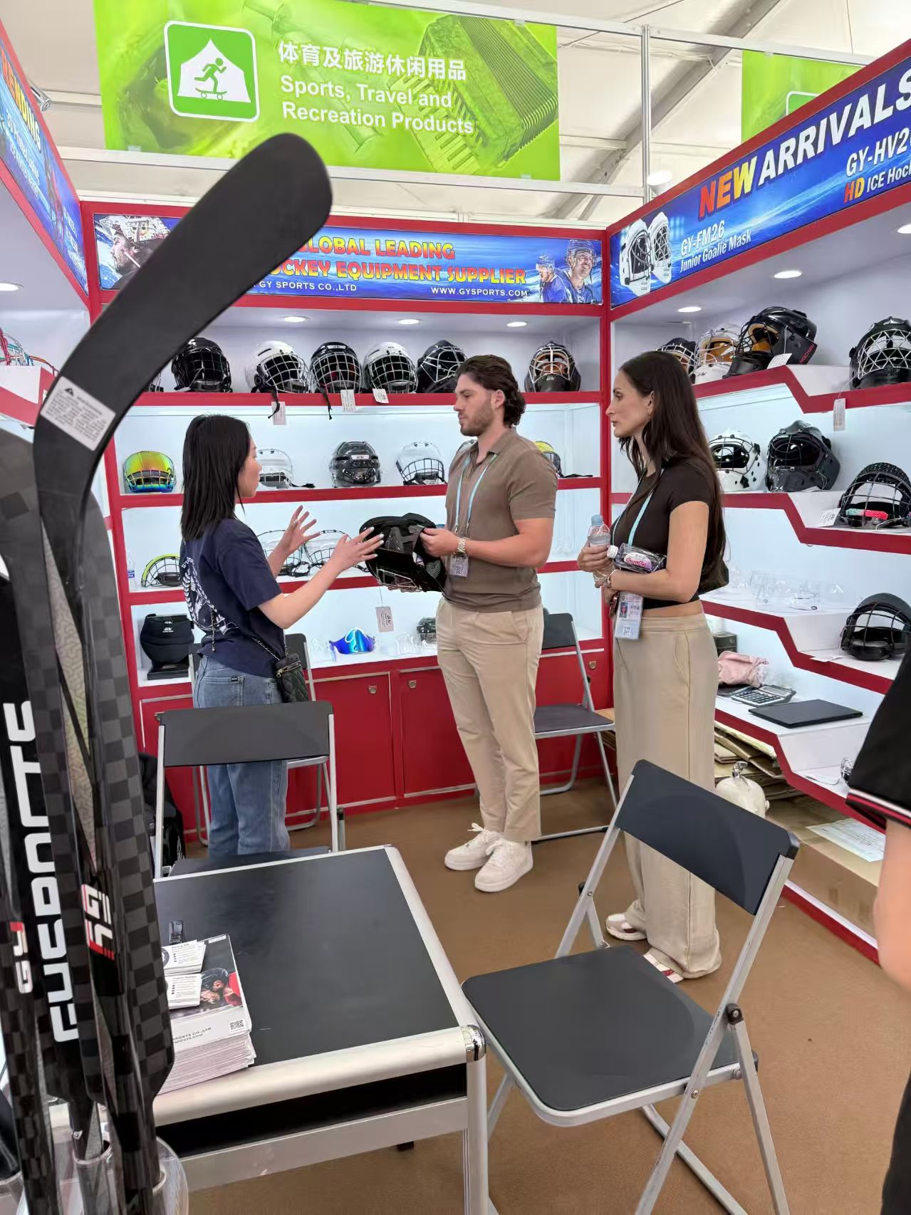 Canton Fair ke-139 Berhasil Diselesaikan – GYHockey Mendapatkan Pengakuan Global untuk Alat Pelindung Hoki Es
